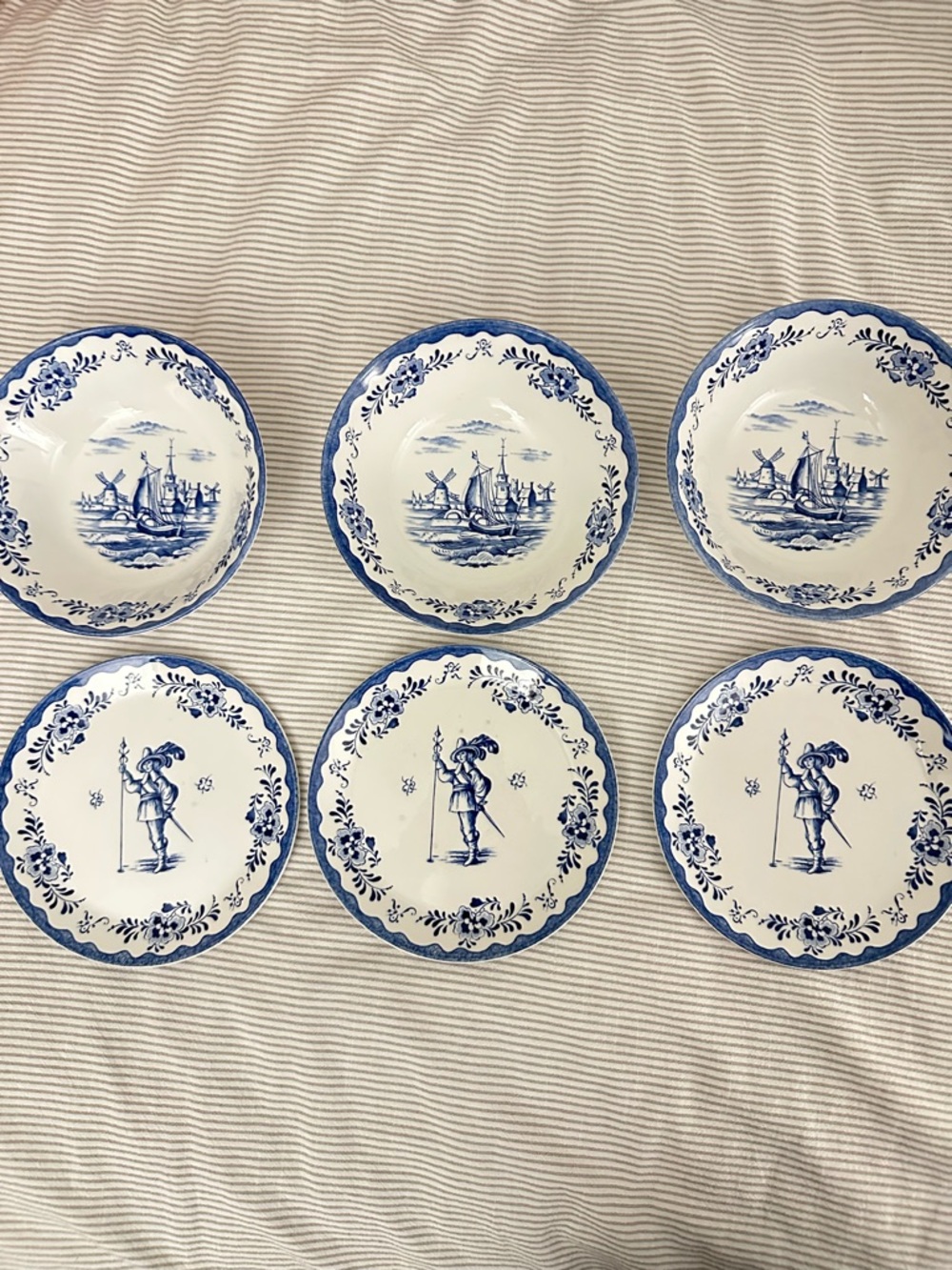 Blue & White Dutch Decorative Ironstone bowls & plates - Classic Delft-Style